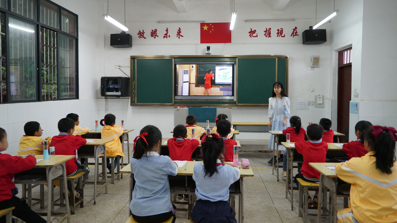 基于專遞課堂的區(qū)域研修，助力城鄉(xiāng)教育一體化發(fā)展
